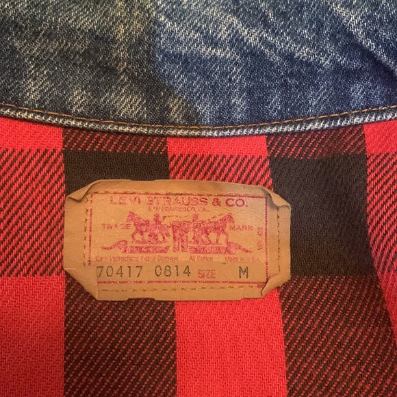 Vintage 90s Levi’s denim jacket Buffalo plaid lining and Harley Davidson… - Picture 8 of 11